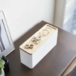Beste recensies van ✔️ Yamazaki 3-Tiered Slim Accessory Case With Lid - Rin - White ✨ -Sieraden-horloges Verkoop 550x366 31