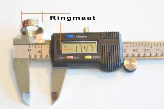Coupon β€οΈ Lili 41 - RVS Ring - Maat 17 Met Midden - Zwart - Prachtig - Motief Erin En Beide Zijkant Glanzend Zilver Randen. π 6 Coupon β€οΈ Lili 41 - RVS Ring - Maat 17 Met Midden - Zwart - Prachtig - Motief Erin En Beide Zijkant Glanzend Zilver Randen. π - Afbeelding 4