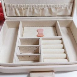 Goedkoop 😀 Mini-ten Elegante Sieradendoos Met Spiegel – Reis Juwelendoos-Juwelen Doos Voor Sieraden (ring, Ketting, Oorbellen, Horloge) – Dames/Meisjes-opbergerdoos 😍 -Sieraden-horloges Verkoop 550x412 10