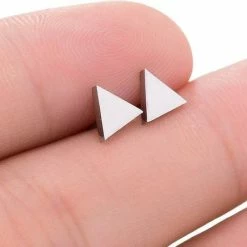 Nieuw ⭐ Joboly Dichte Driehoek Minimalistische Oorbellen - Dames, Heren - Zilverkleurig 🤩 -Sieraden-horloges Verkoop 550x445