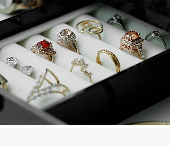 Begroting ๐งจ Goux.nl Sieradendoos Bella | Zwart | Acryl | Sieraden Organizer | Jewellery Organizer | Sieraden Opbergen | Opberg Box | Organizer | Velvet Onderkant | Ringen Display| Jewelery Organizer | Jewellery Box | Jewelery Box | Sieradenbox | Organizer | Beautybox | ๐งจ 10 Begroting ๐งจ Goux.nl Sieradendoos Bella | Zwart | Acryl | Sieraden Organizer | Jewellery Organizer | Sieraden Opbergen | Opberg Box | Organizer | Velvet Onderkant | Ringen Display| Jewelery Organizer | Jewellery Box | Jewelery Box | Sieradenbox | Organizer | Beautybox | ๐งจ - Afbeelding 8