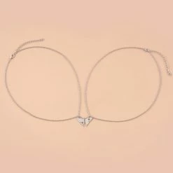 Promo ✔️ Bixorp Friends BFF Ketting Voor 2 Met Zilverkleurige Vlinder 2 Helften - Vriendschapsketting Meisjes - Best Friends Ketting Vriendschap Cadeau Voor Twee 🧨 -Sieraden-horloges Verkoop 550x534 3