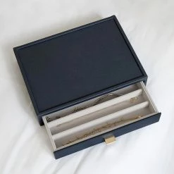 Uitgang ✨ Stackers Sieradendoos Met Lades Stapelbaar - Blauw - Sorteervakken & Uitschuifbaar - Diepe Sieradendoos Met Lade - 3 Secties ⭐ -Sieraden-horloges Verkoop 550x550 182