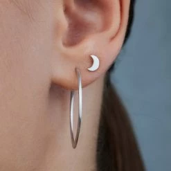 Beste recensies van 👏 Violet Hamden Sisterhood Dames Oorringen Zilver - Zilverkleurig 🛒 9 Beste recensies van 👏 Violet Hamden Sisterhood Dames Oorringen Zilver - Zilverkleurig 🛒 -Sieraden-horloges Verkoop 550x550 240