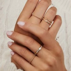 Kopen ⭐ Isabel Bernard Rivoli Solene 14 Karaat Gouden Stacking Ring (Maat: 54) - Goudkleurig ❤️ -Sieraden-horloges Verkoop 550x550 337