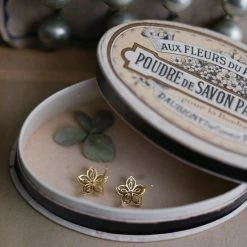 Flash-uitverkoop ⭐ CiCi'De Jewelry Amsterdam Bauhinia-gedetailleerd Ontwerp Elegante Bloem Oorstekers - Goud Vermeil - Natuurlijke Hemelsblauwe Topaas 🧨 -Sieraden-horloges Verkoop 550x550 952